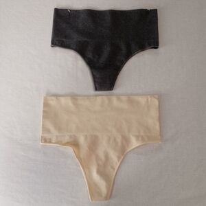 UNDER WHERE? Seamless Shaping Lot of 2 Thong Panty Grey Nude Women's Size L NWOT